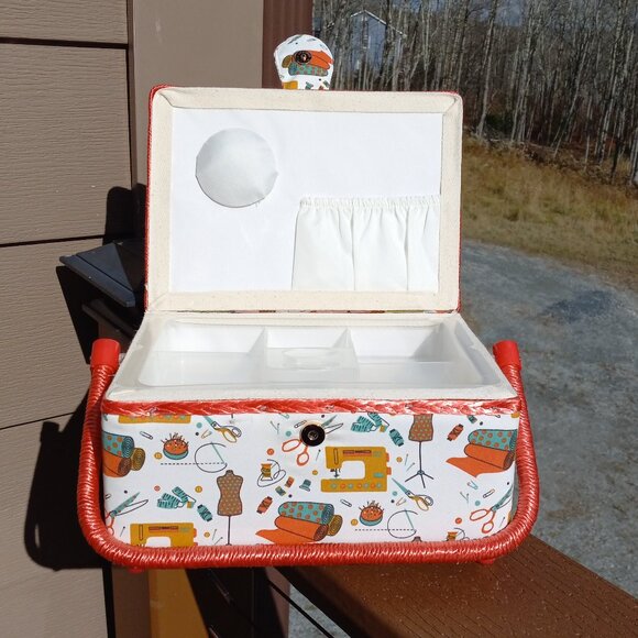 Fabric Covered Sewing Storage Box with Handle Resembles Singer - Picture 8 of 11